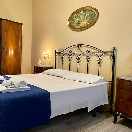 Strelitzia's House With Heated Pool From December 2024, Private Garden And Private Parking & Wi-fi
